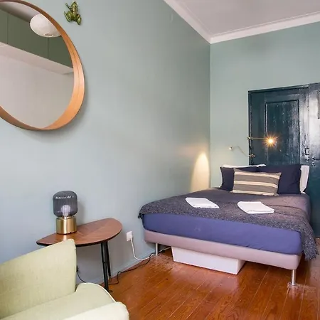 Spacious & Bright 3 Bedroom Apt, Iconic Bica Area, Historical Center Lejlighed *